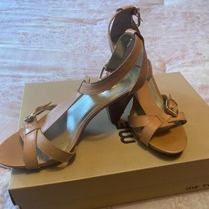 Me Too Strap Wood Heel Sandal